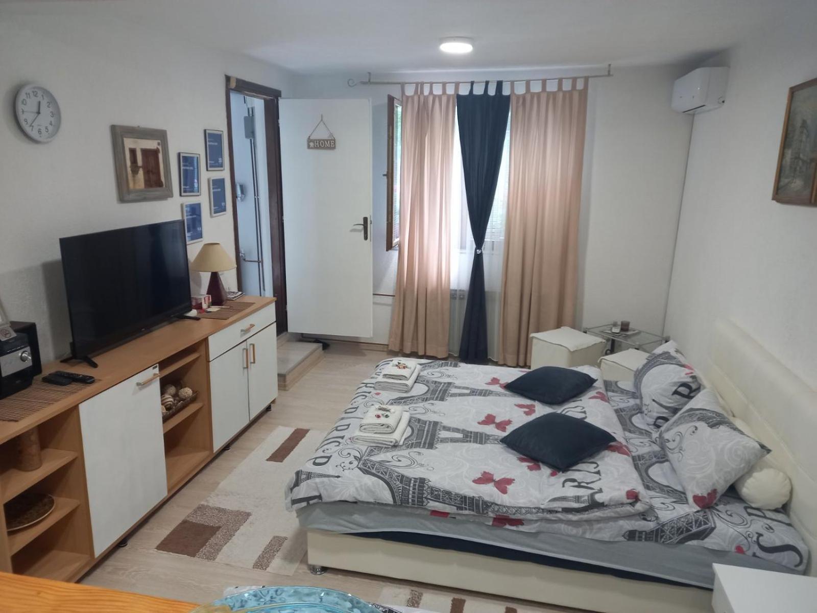 Apartman Azra サラエヴォ エクステリア 写真