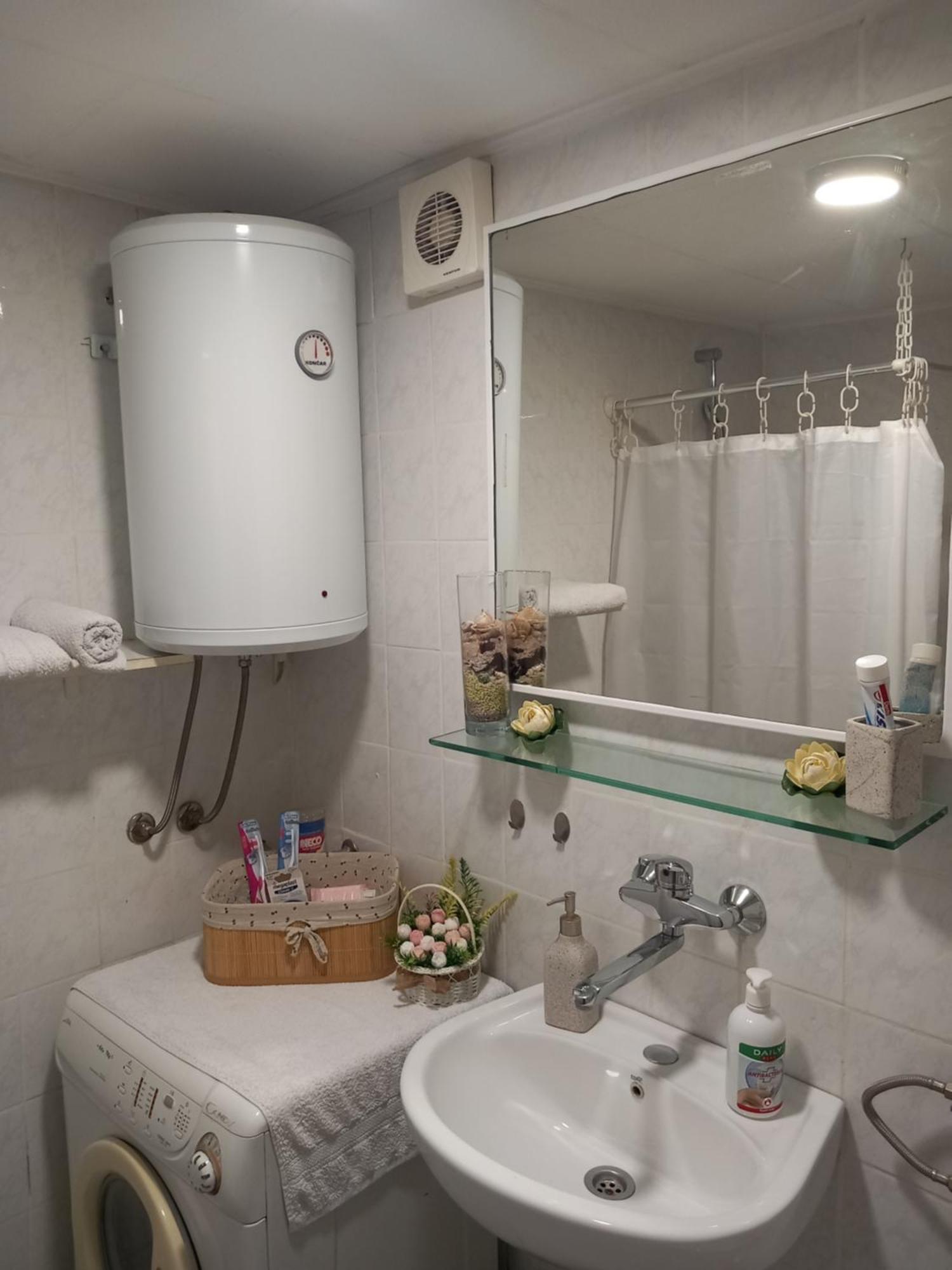 Apartman Azra サラエヴォ エクステリア 写真
